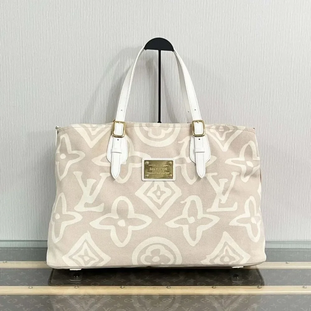 Louis Vuitton Women Pre-Loved Bag Very Good Condition